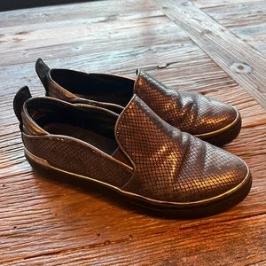 Gray metallic Wishbone Collection loafers